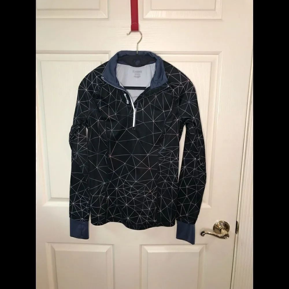 Reebok performance shirt 